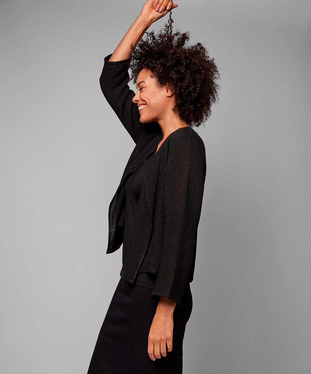Julitta Jakke, Black
